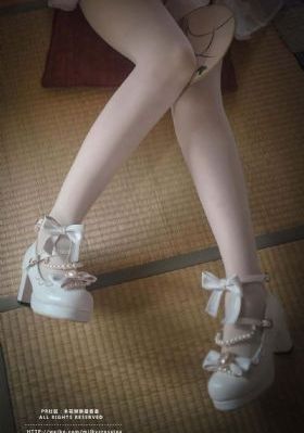 欧美激情美女美女吹萧_1080手机免费观看完整