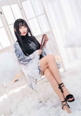 国产白嫩精品久久久_1080P高清在线观看