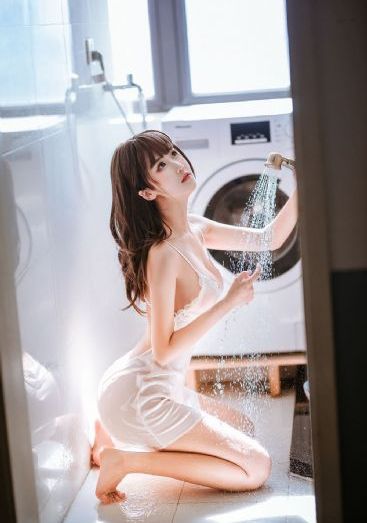 国产美女被c_DVD日韩免费观看