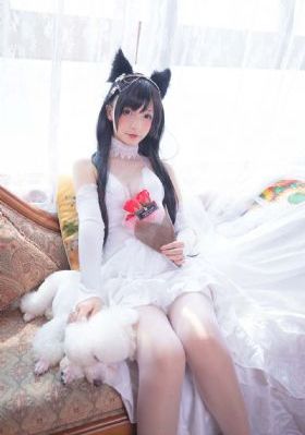 欧美羽绒服海报图片_HD高清免费观看
